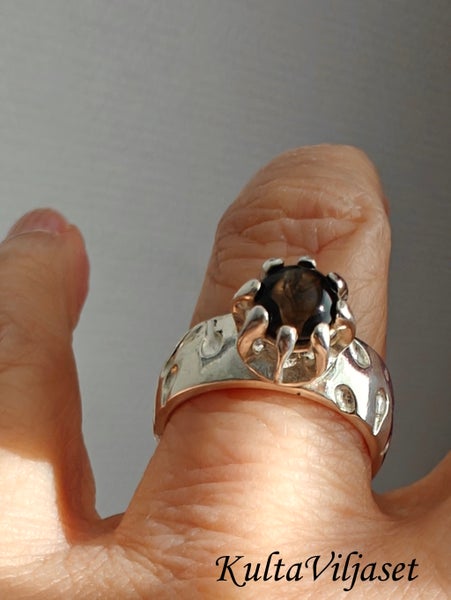 Anna-sormus, Kalevala Koru